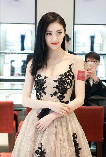 娱乐吃瓜酱身材,揭秘明星身材的秘密武器